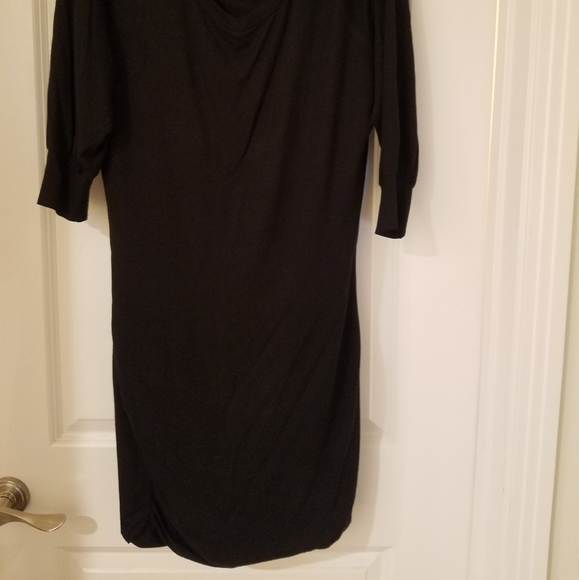 Black Dress - Picture 3 of 4